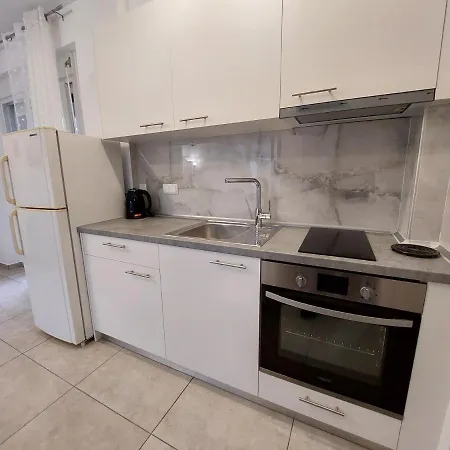 Apartment Ofrynio Luxury & Pool *